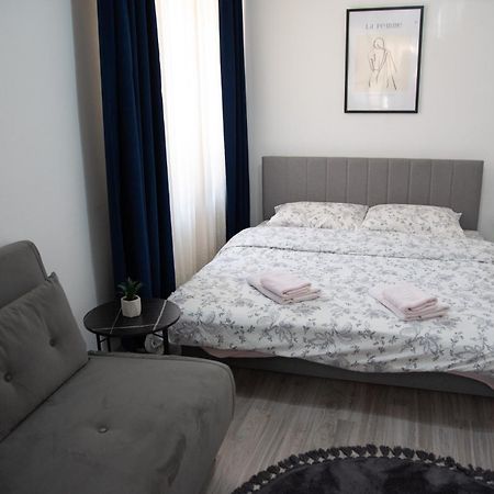 Nano Apartment Прізрен Екстер'єр фото